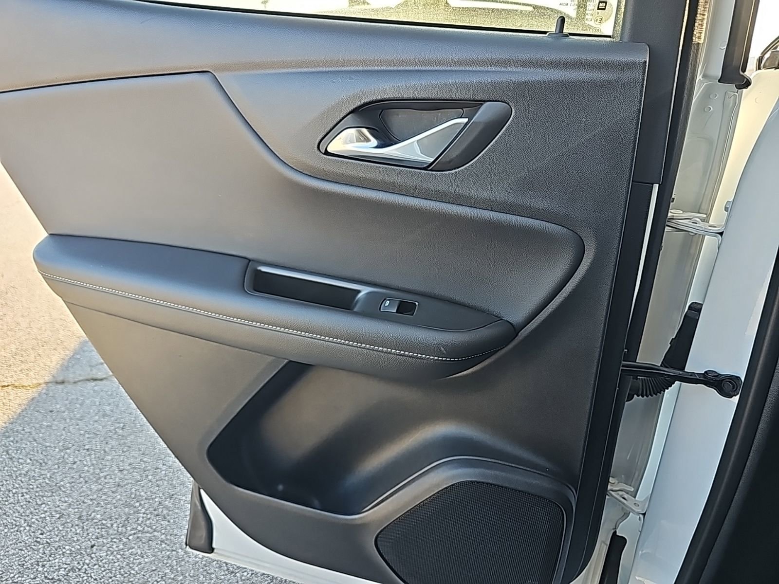 Used 2023 Chevrolet Blazer LT w/ Driver Confidence Package image 22