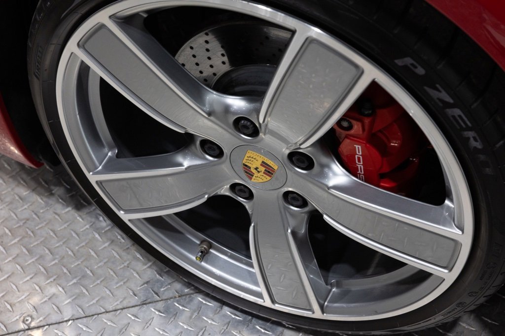 Used 2019 Porsche 718 Cayman S image 18