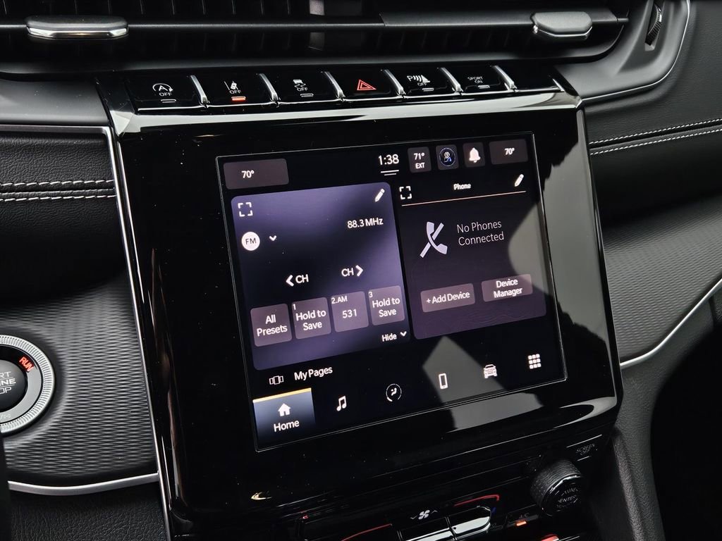 New 2026 Jeep Grand Cherokee Laredo AWD/4WD image 18