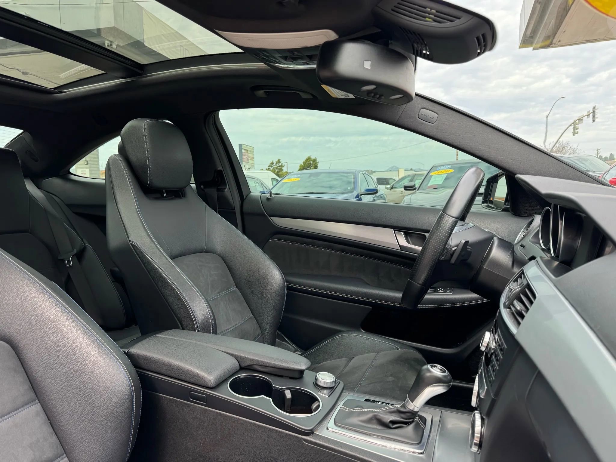 Used 2015 Mercedes-Benz C 250 Coupe image 29