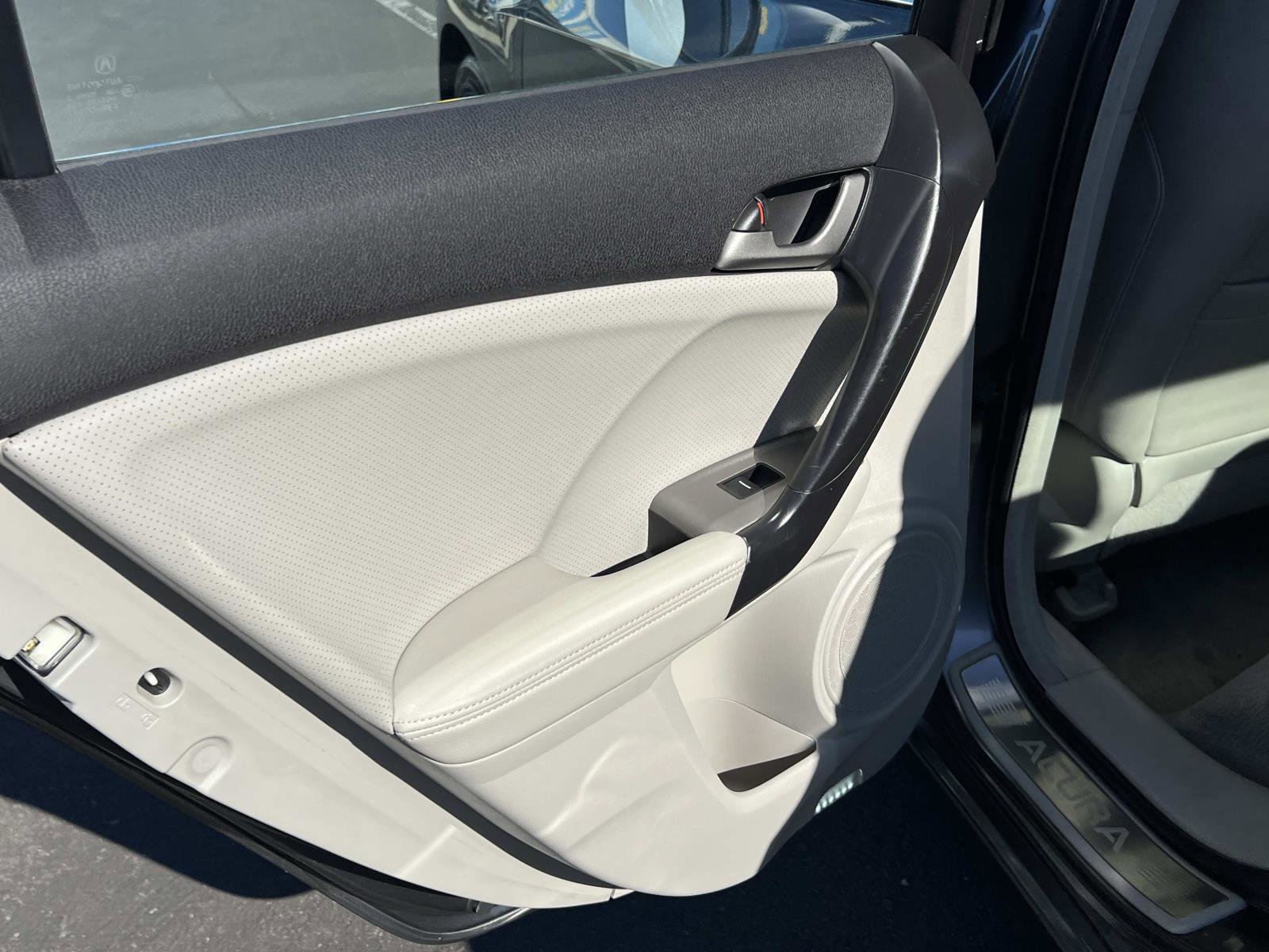 Used 2009 Acura TSX Sedan image 19