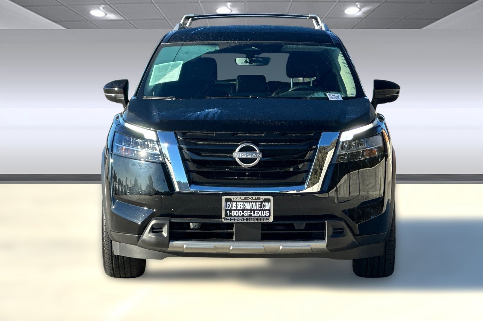 Used 2024 Nissan Pathfinder SL image 6