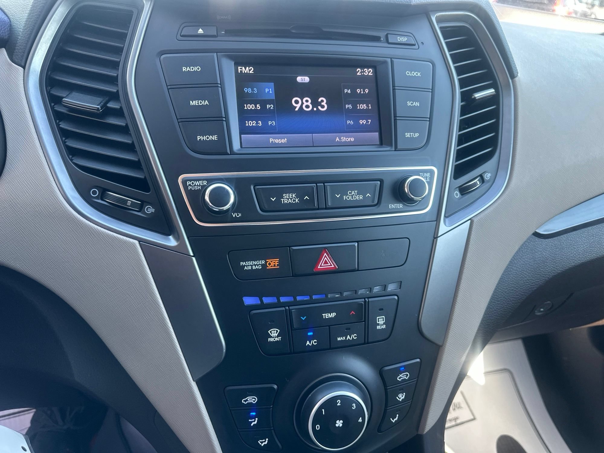 Used 2017 Hyundai Santa Fe Sport AWD/4WD image 23
