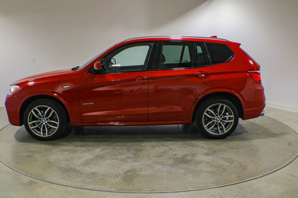 Used 2016 BMW X3 xDrive28i AWD/4WD image 2