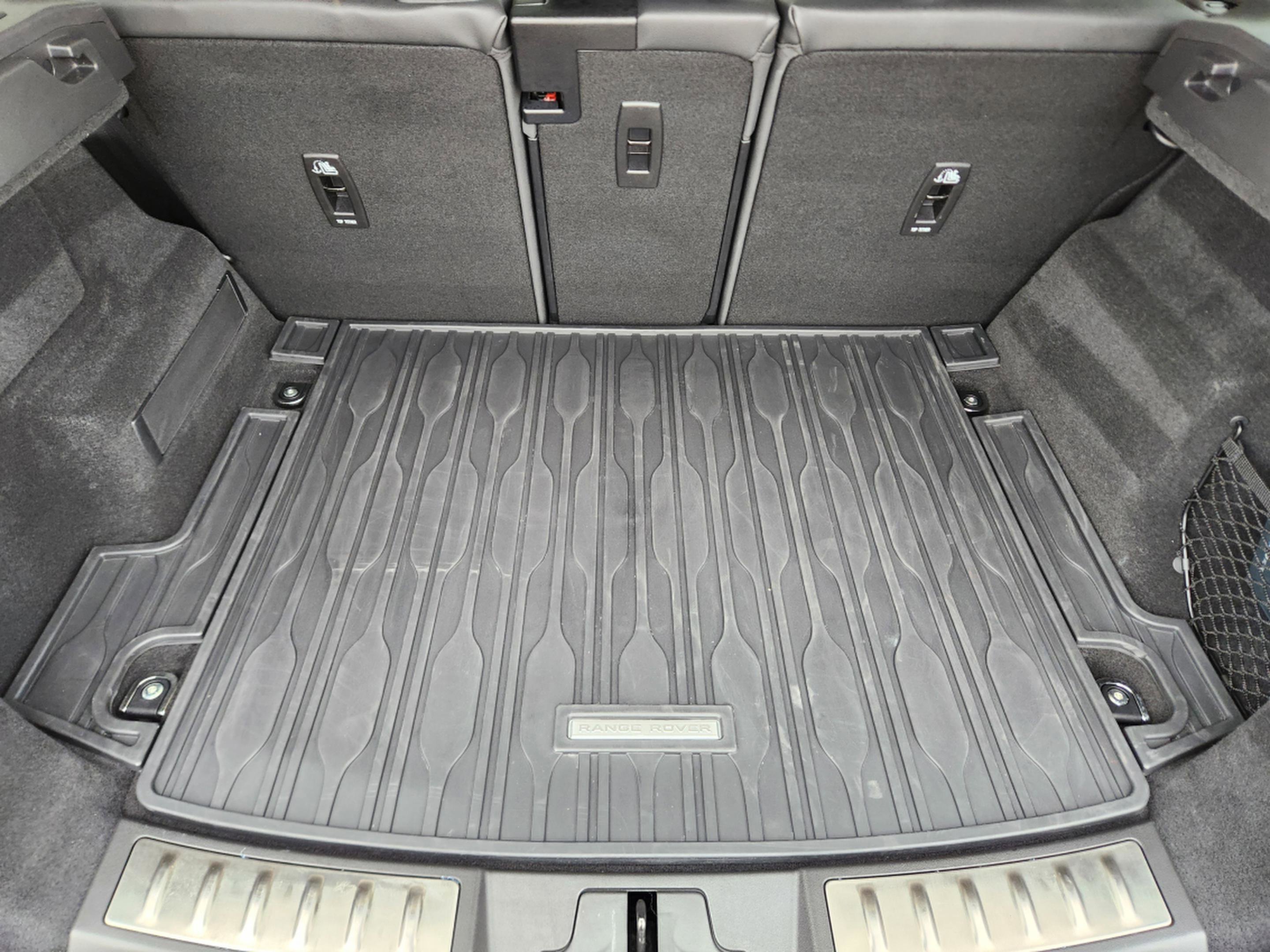 Certified 2024 Land Rover Range Rover Evoque Dynamic SE image 27