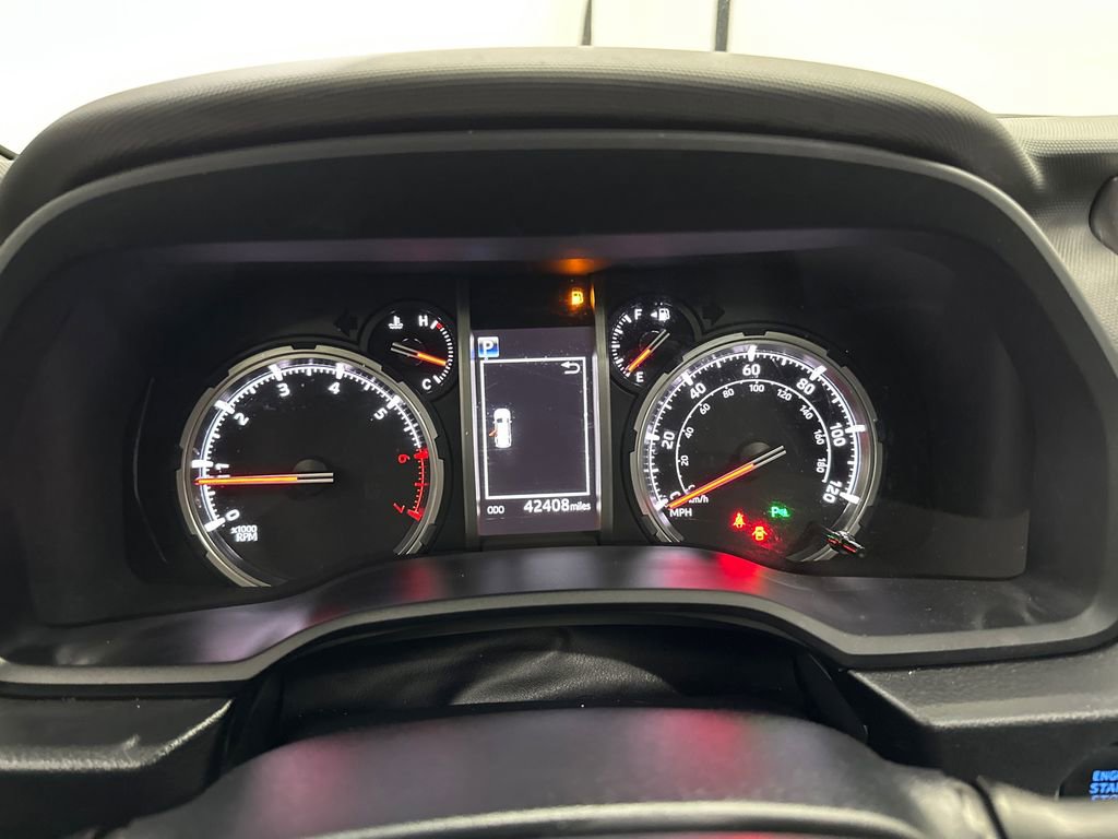 Used 2023 Toyota 4Runner Limited image 30