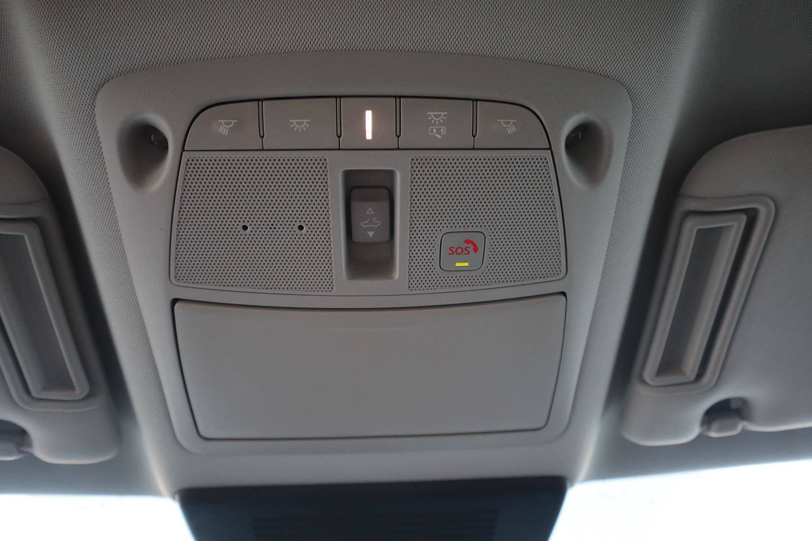 Used 2022 Nissan Armada SL image 37