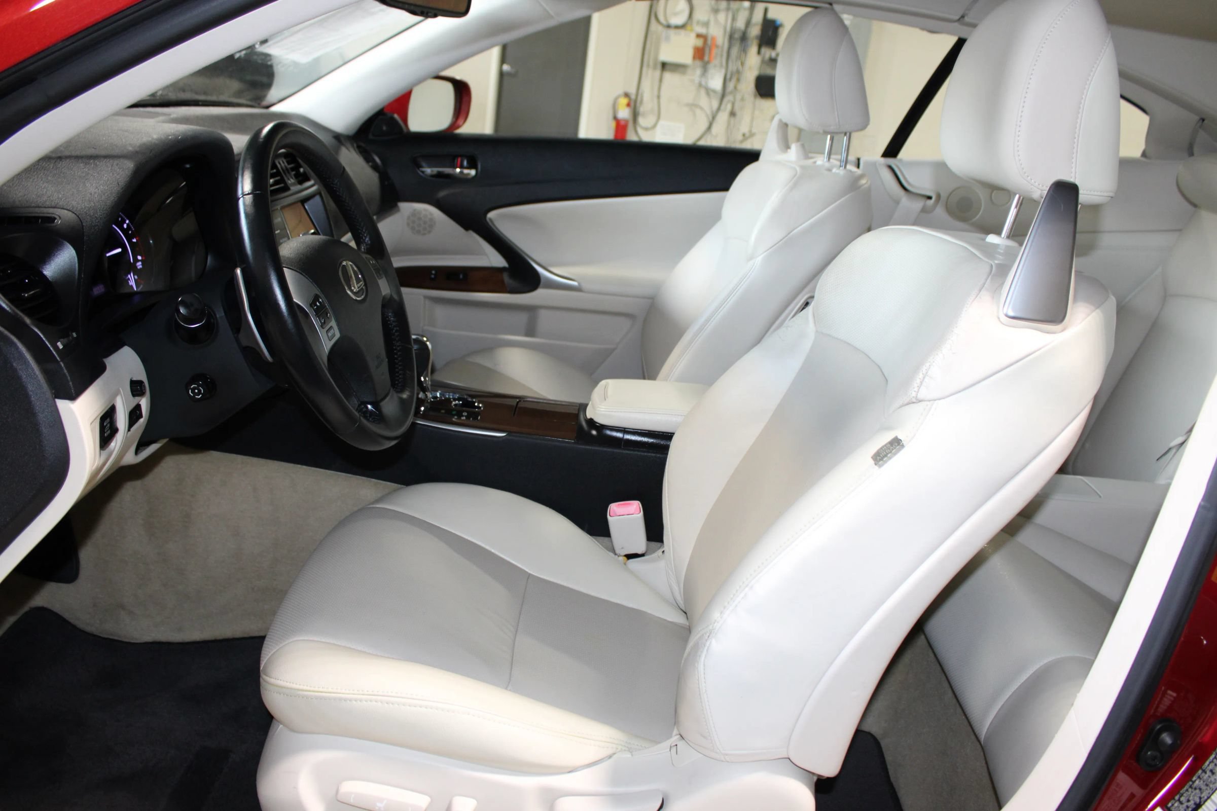 Used 2011 Lexus IS 350C RWD image 25