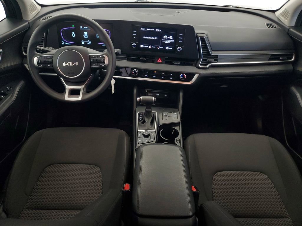 Used 2023 Kia Sportage LX image 15