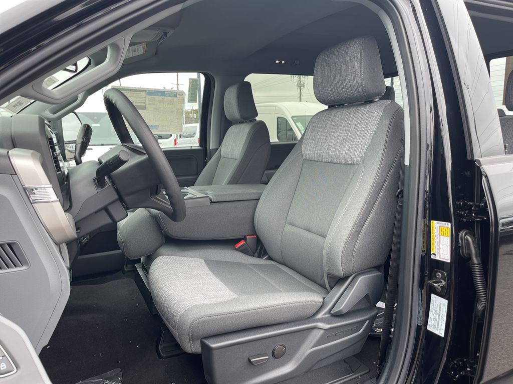 New 2026 Ford F350 XLT w/ XLT Premium Package image 16