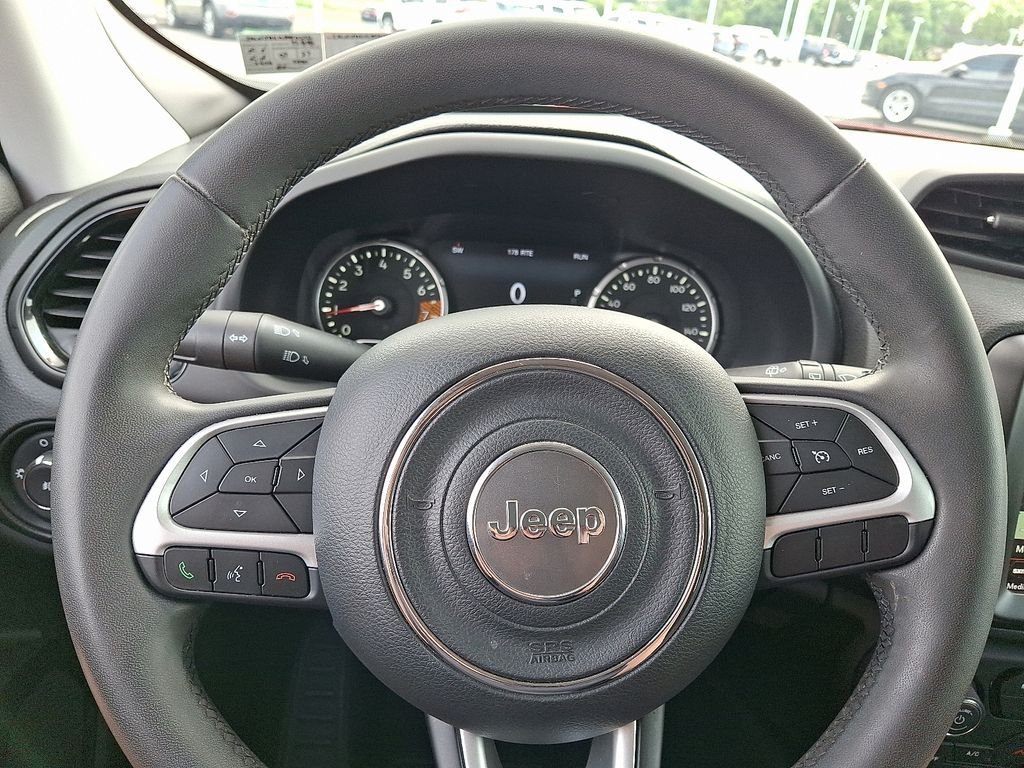 Used 2023 Jeep Renegade Altitude AWD/4WD image 21