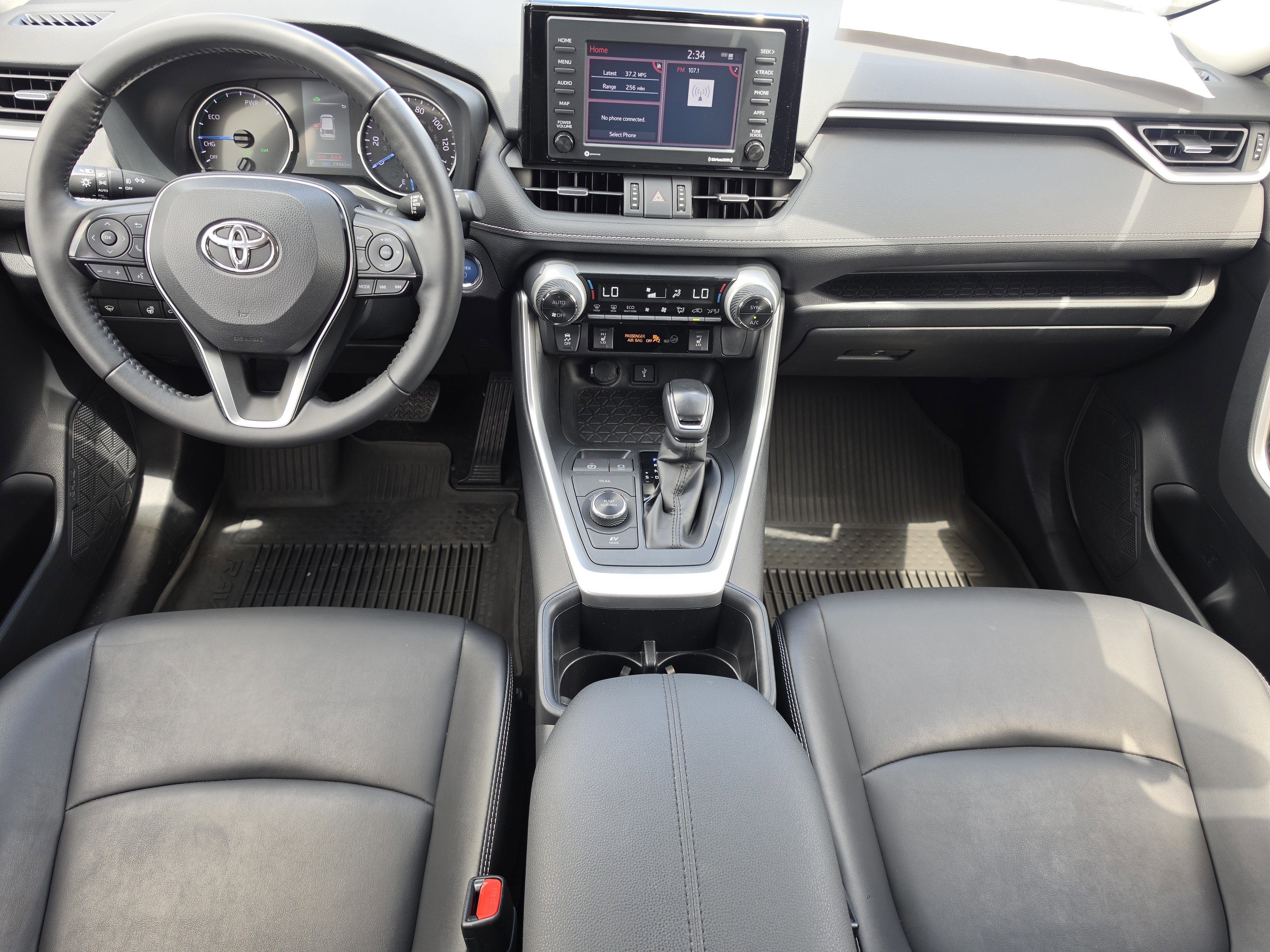 Used 2022 Toyota RAV4 XLE Premium AWD/4WD image 8