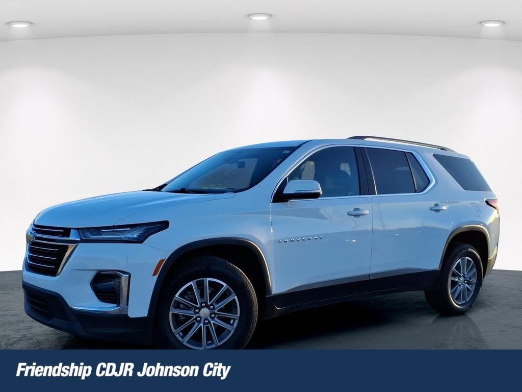 Used 2023 Chevrolet Traverse LT