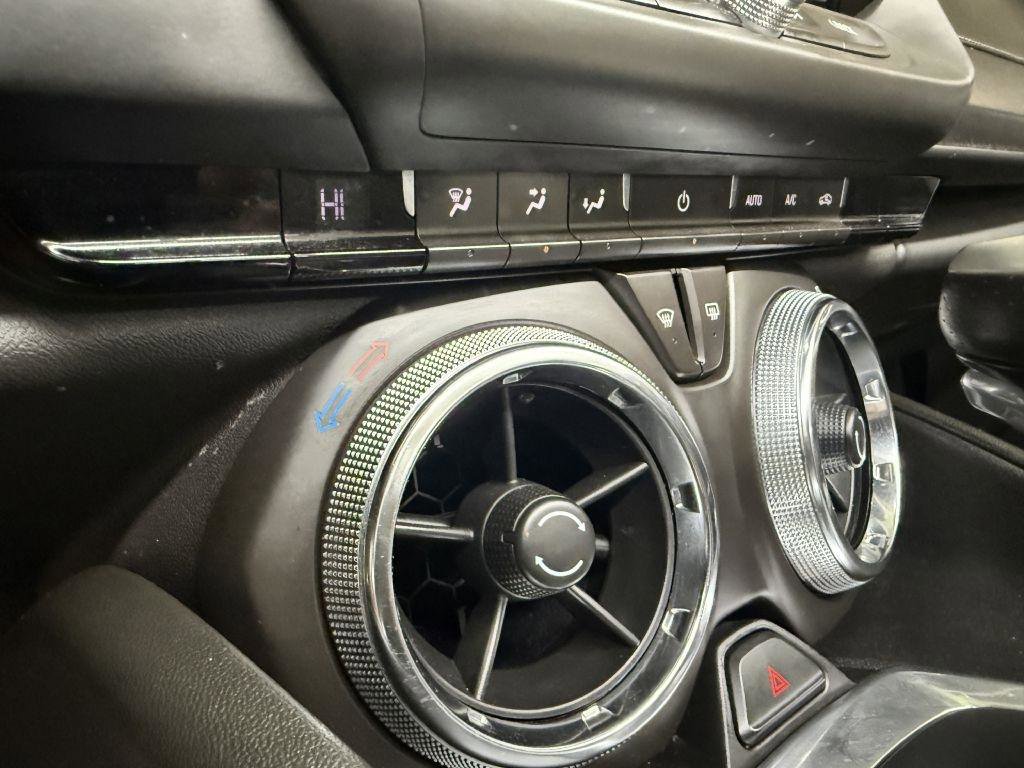 Used 2017 Chevrolet Camaro SS image 23