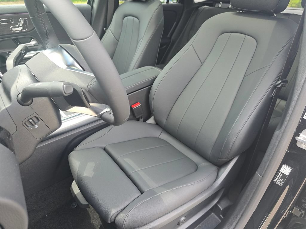 New 2026 Mercedes-Benz GLA 250 4MATIC image 24