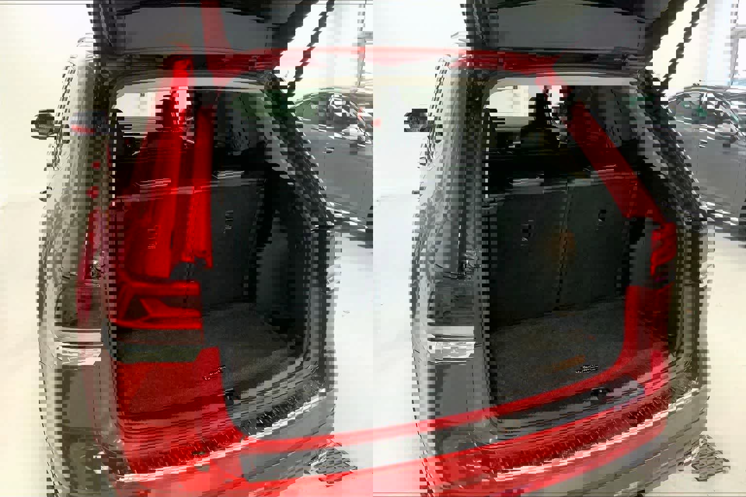 Used 2023 Volkswagen Atlas SEL Premium image 17