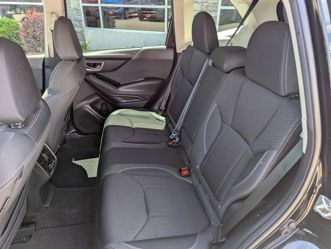 Used 2023 Subaru Forester Premium AWD/4WD image 27