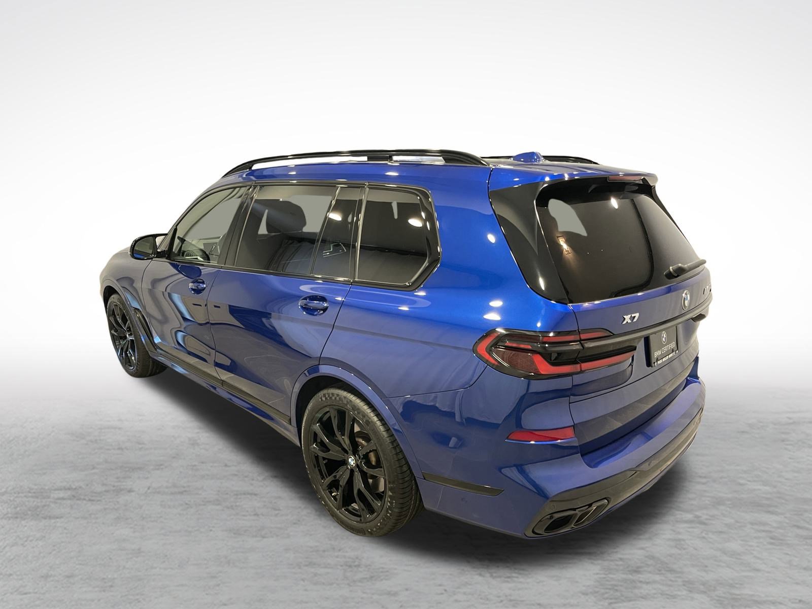 Used 2024 BMW X7 M60i w/ Executive Package image 32