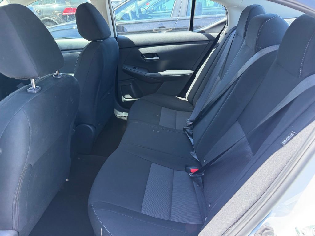 Used 2023 Nissan Sentra SV image 5