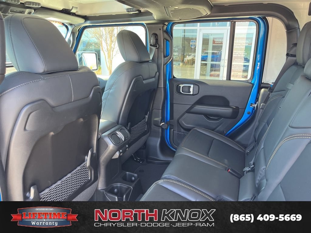 New 2026 Jeep Gladiator Sport AWD/4WD image 16