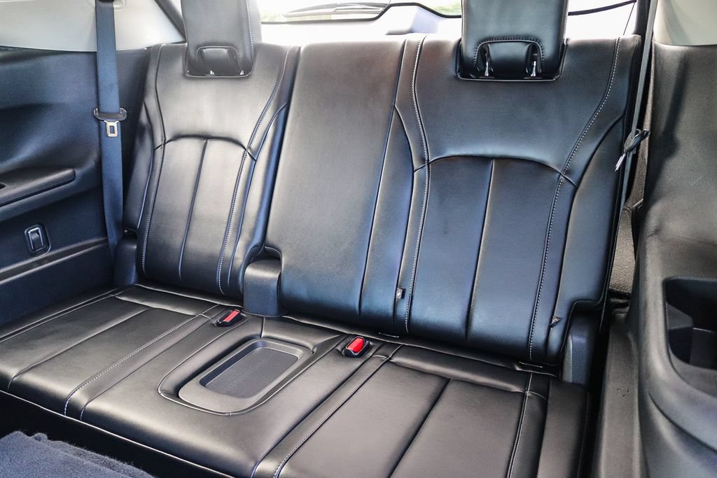 Certified 2023 INFINITI QX60 Luxe w/ Cargo Package FWD image 19