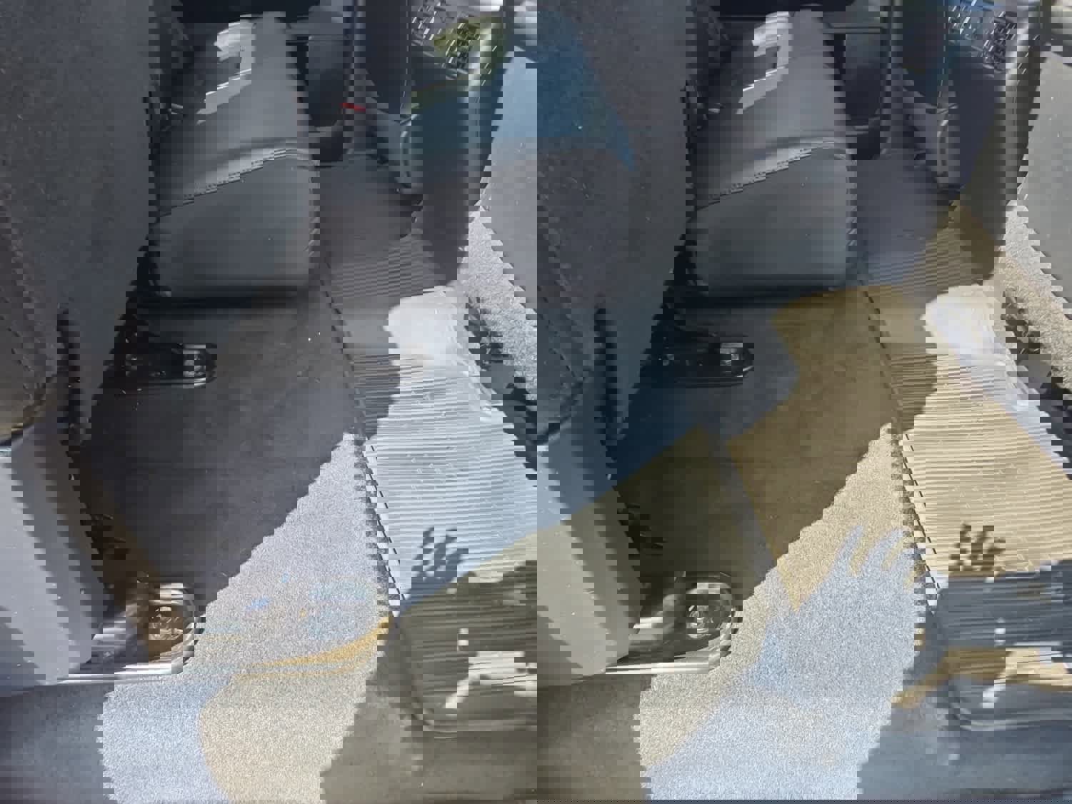 Used 2017 Toyota Tundra Limited w/ Limited Premium Package image 32