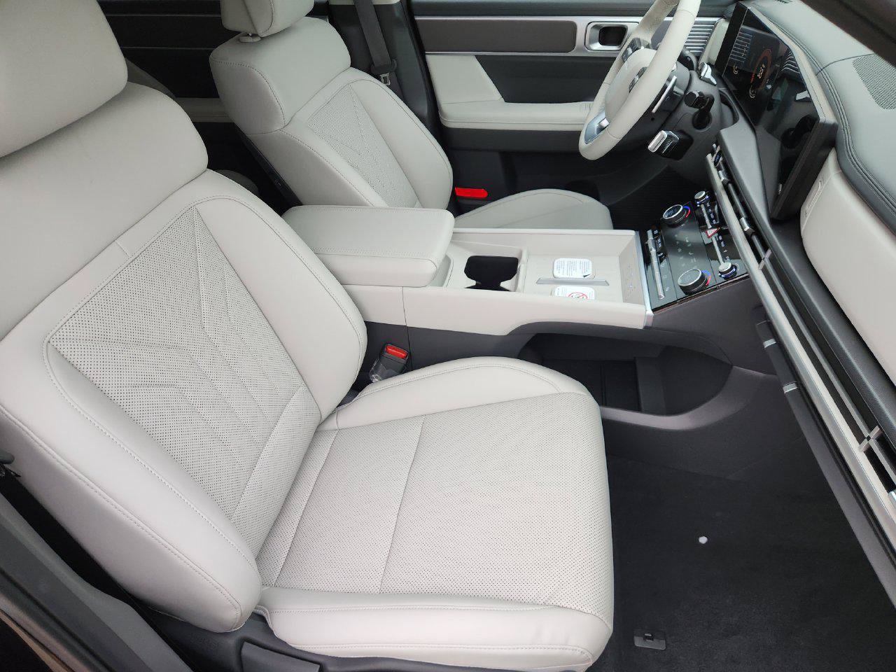 New 2026 Hyundai Santa Fe SEL FWD image 10