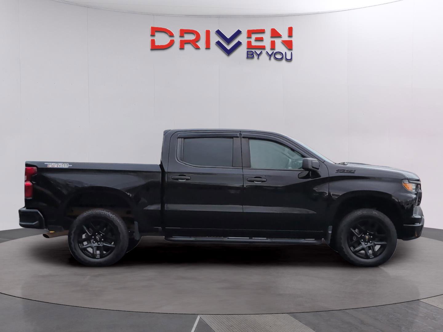 Certified 2023 Chevrolet Silverado 1500 Custom Trail Boss w/ LPO, Dark Essentials Package image 7