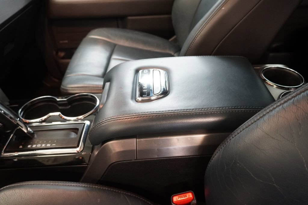 Used 2014 Ford F150 Limited image 24