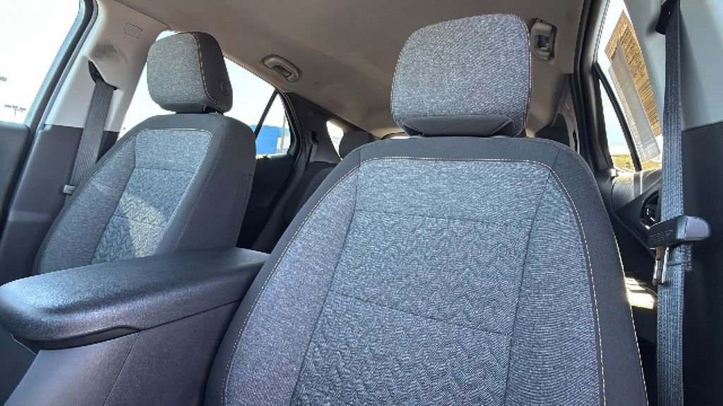 Used 2024 Chevrolet Equinox LT AWD/4WD image 11
