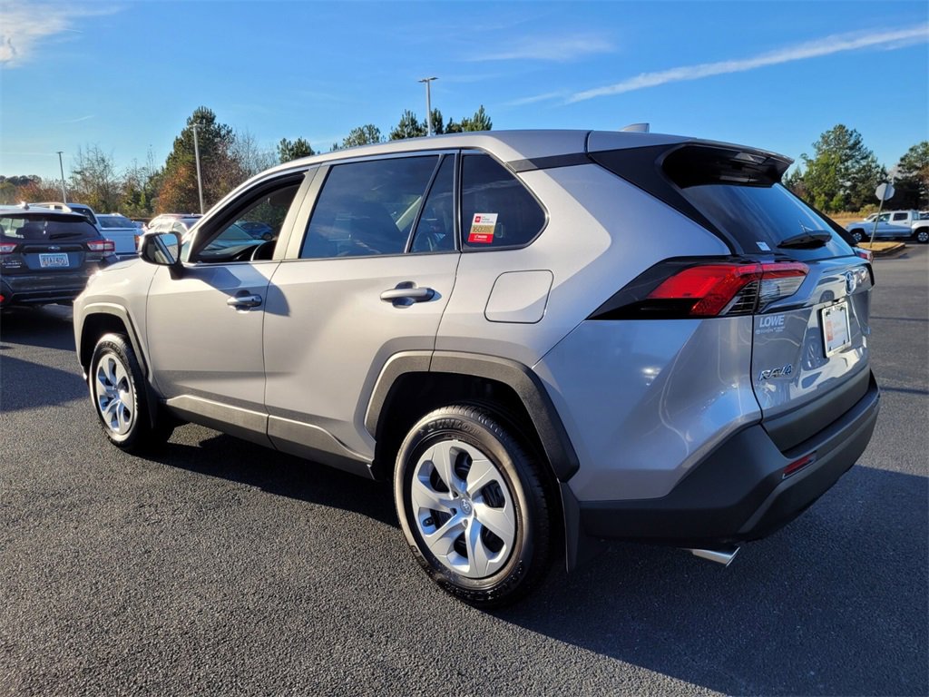 Certified 2025 Toyota RAV4 LE image 9