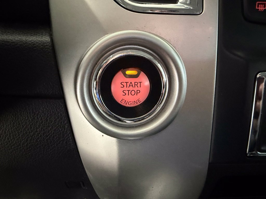 Used 2021 Nissan Titan SV w/ SV Convenience Package RWD image 48