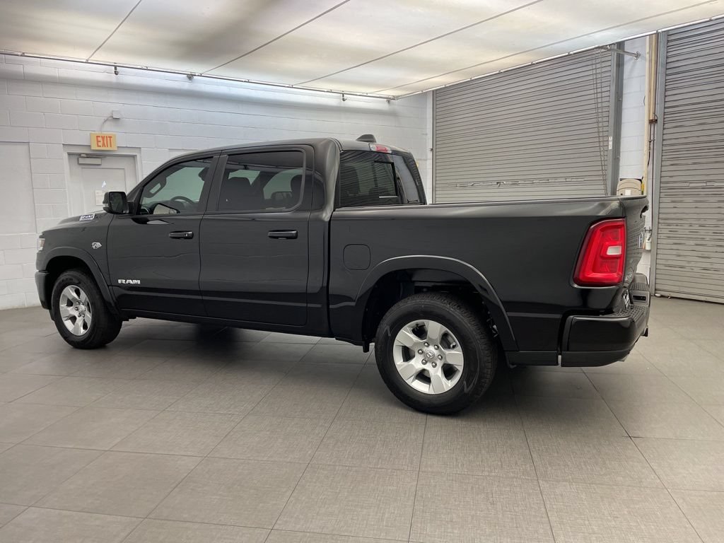 New 2026 RAM 1500 Big Horn AWD/4WD image 8