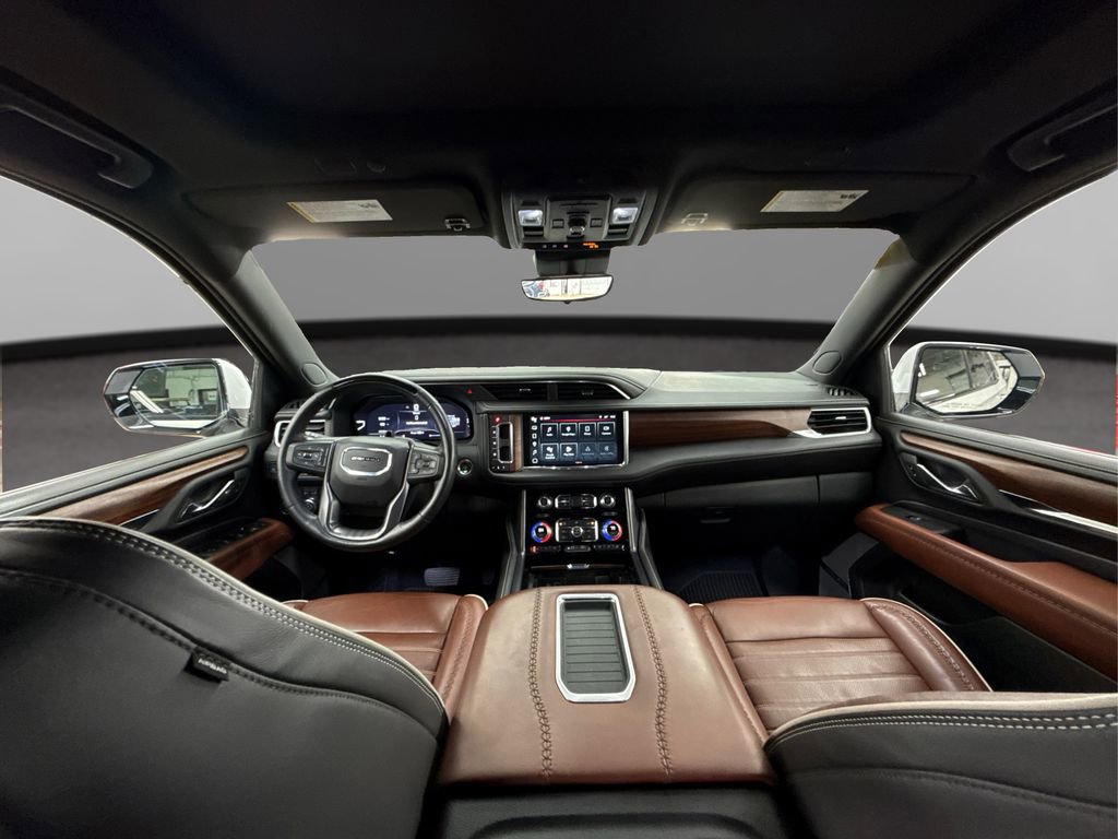 Used 2023 GMC Yukon Denali Ultimate image 31