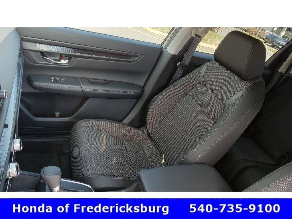 Certified 2025 Honda CR-V LX image 34