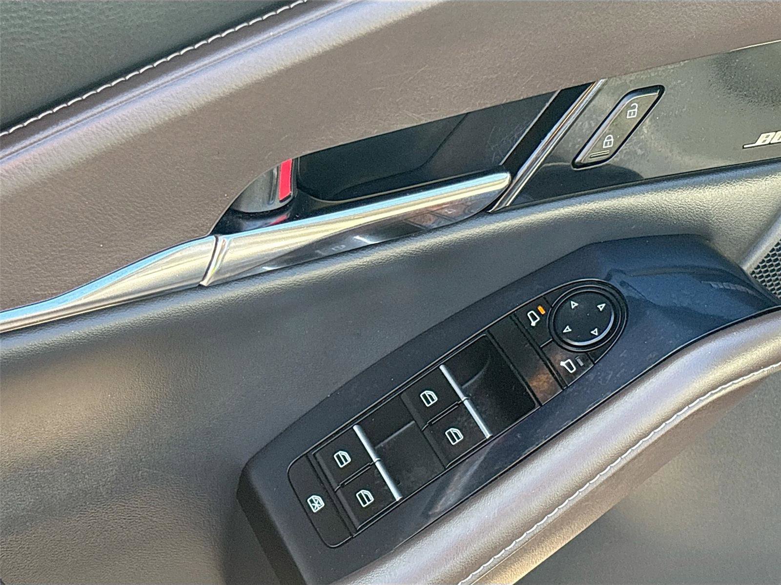 Used 2021 MAZDA CX-30 FWD 2.5 S w/ Premium Package image 19