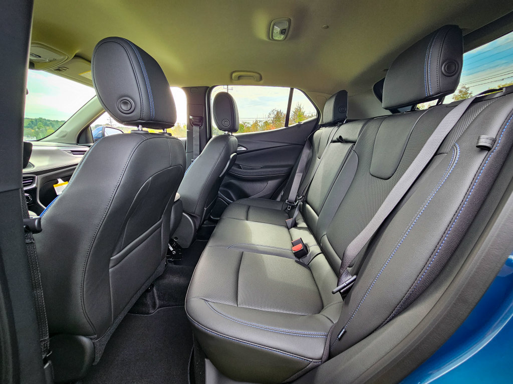 New 2026 Buick Encore GX Sport Touring w/ Comfort Package AWD/4WD image 30