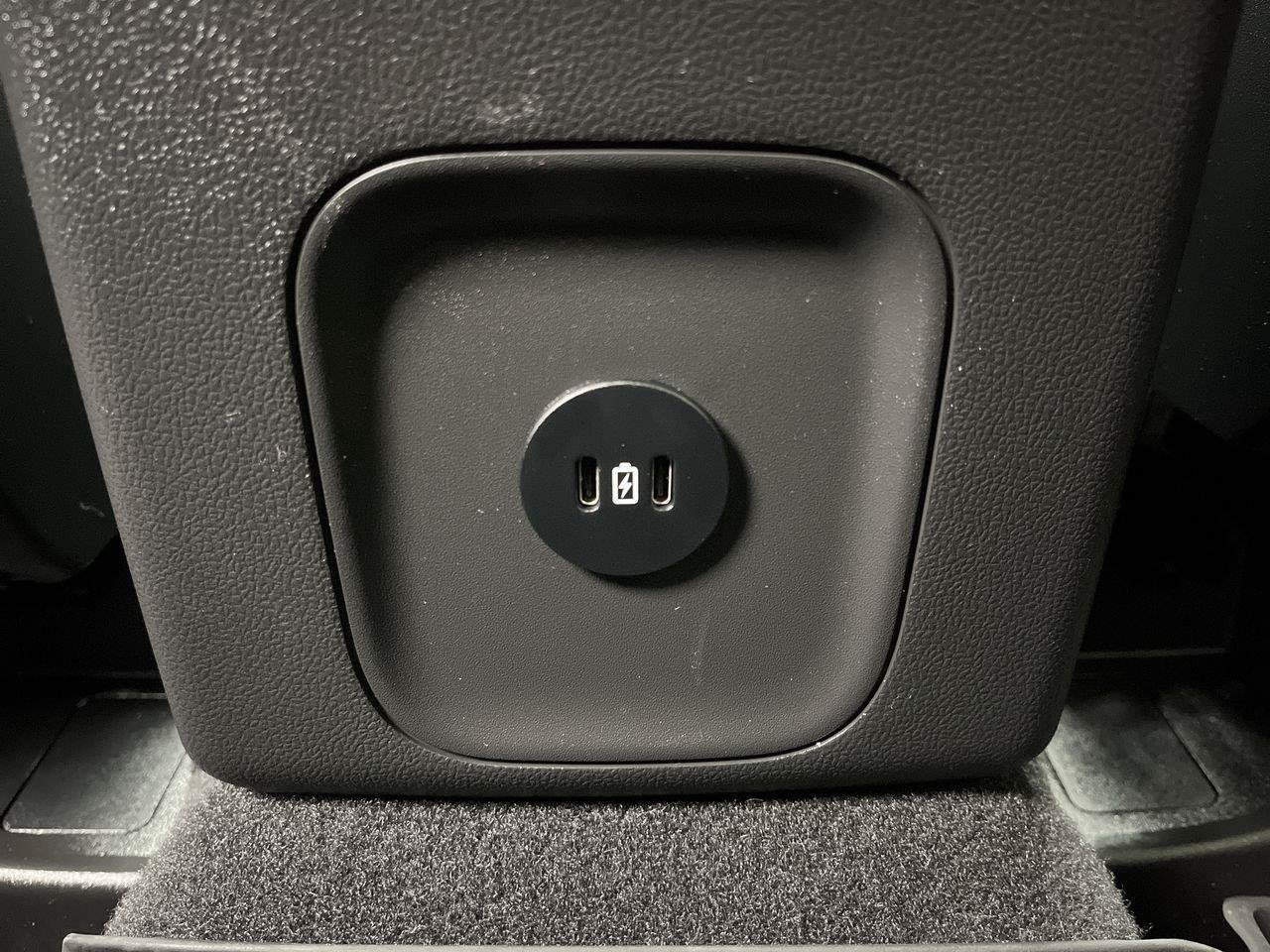 Certified 2024 Ford Escape Active AWD/4WD image 12