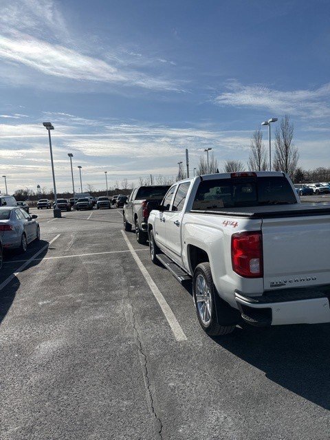 Used 2017 Chevrolet Silverado 1500 High Country image 5