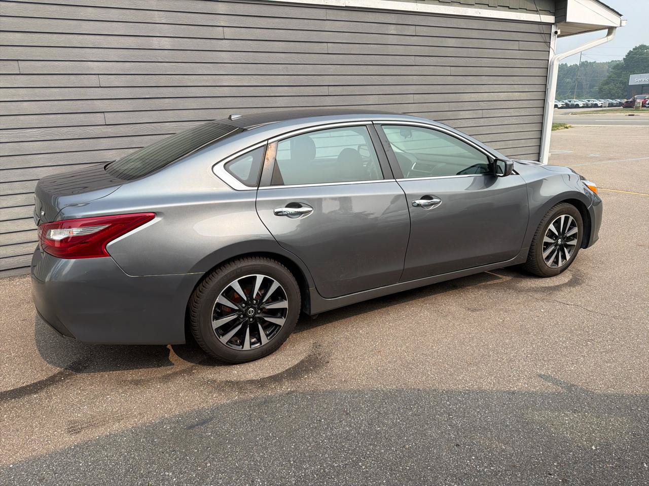 Used 2018 Nissan Altima 2.5 SV FWD image 7