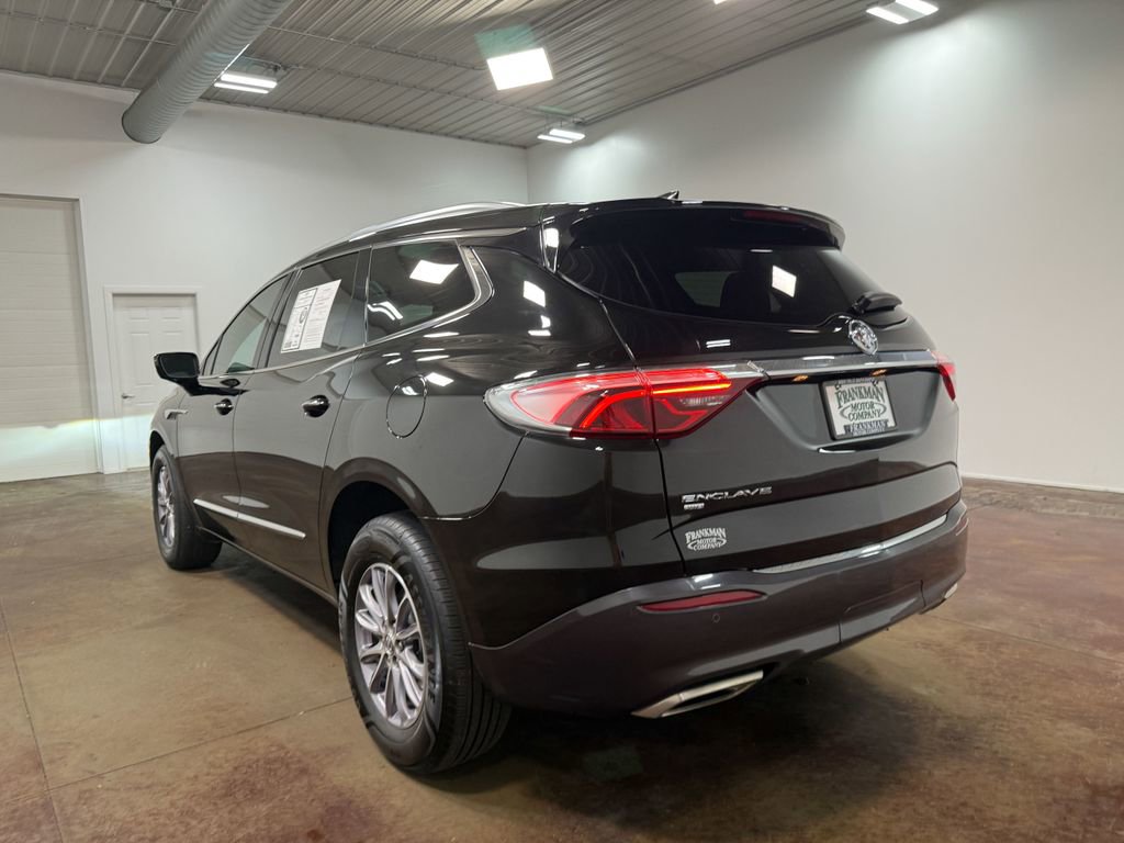 Used 2023 Buick Enclave Essence AWD/4WD image 35