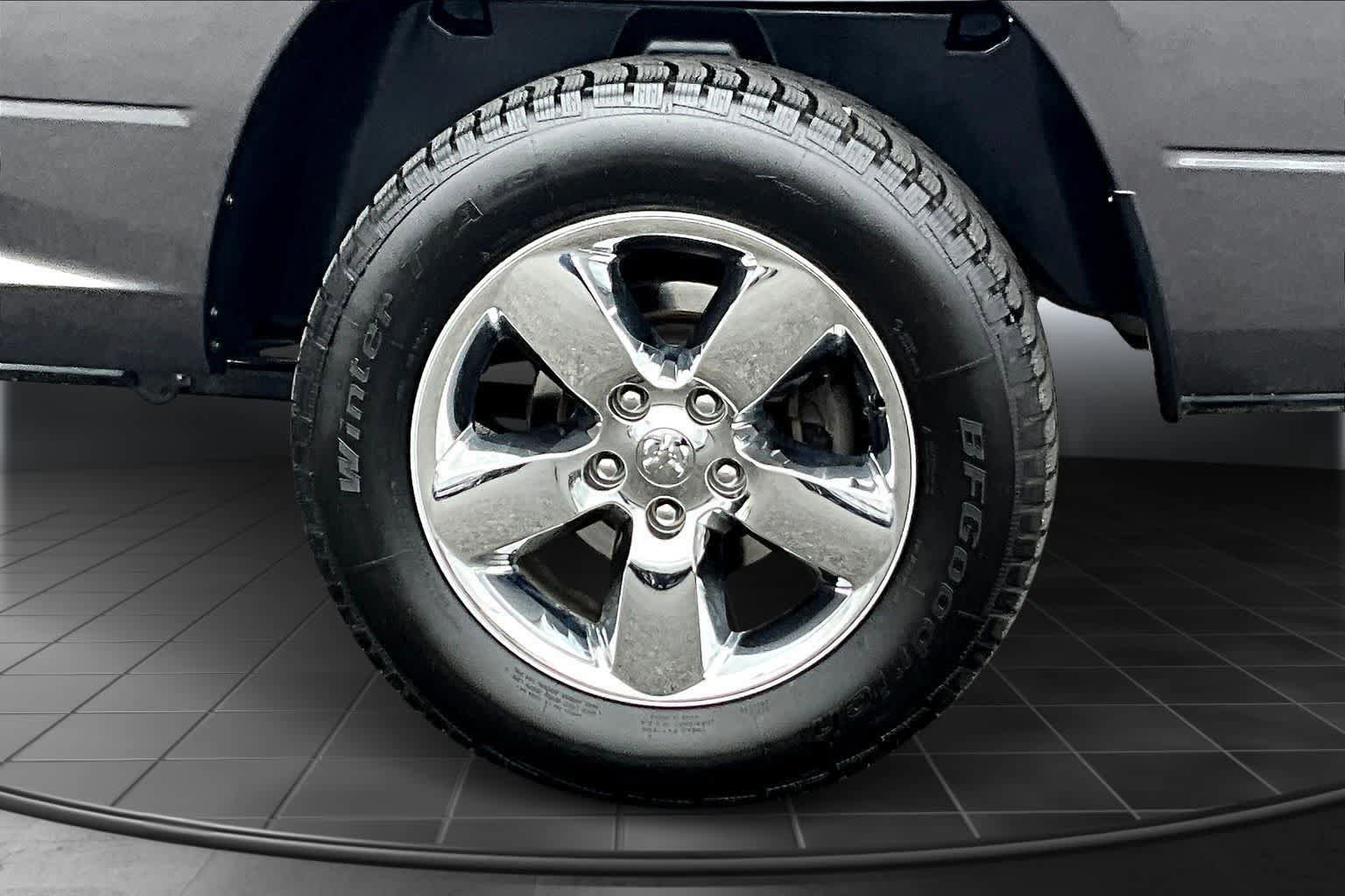 Used 2019 RAM 1500 Express w/ Wheel & Sound Group image 35