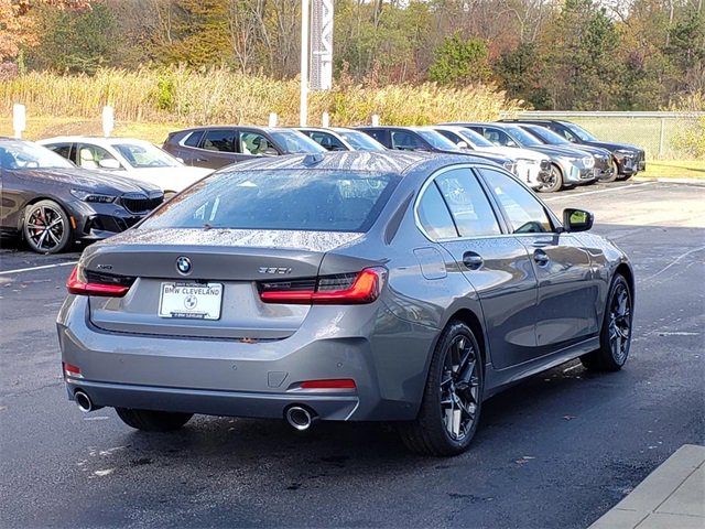 New 2026 BMW 330i xDrive Sedan w/ Convenience Package image 5