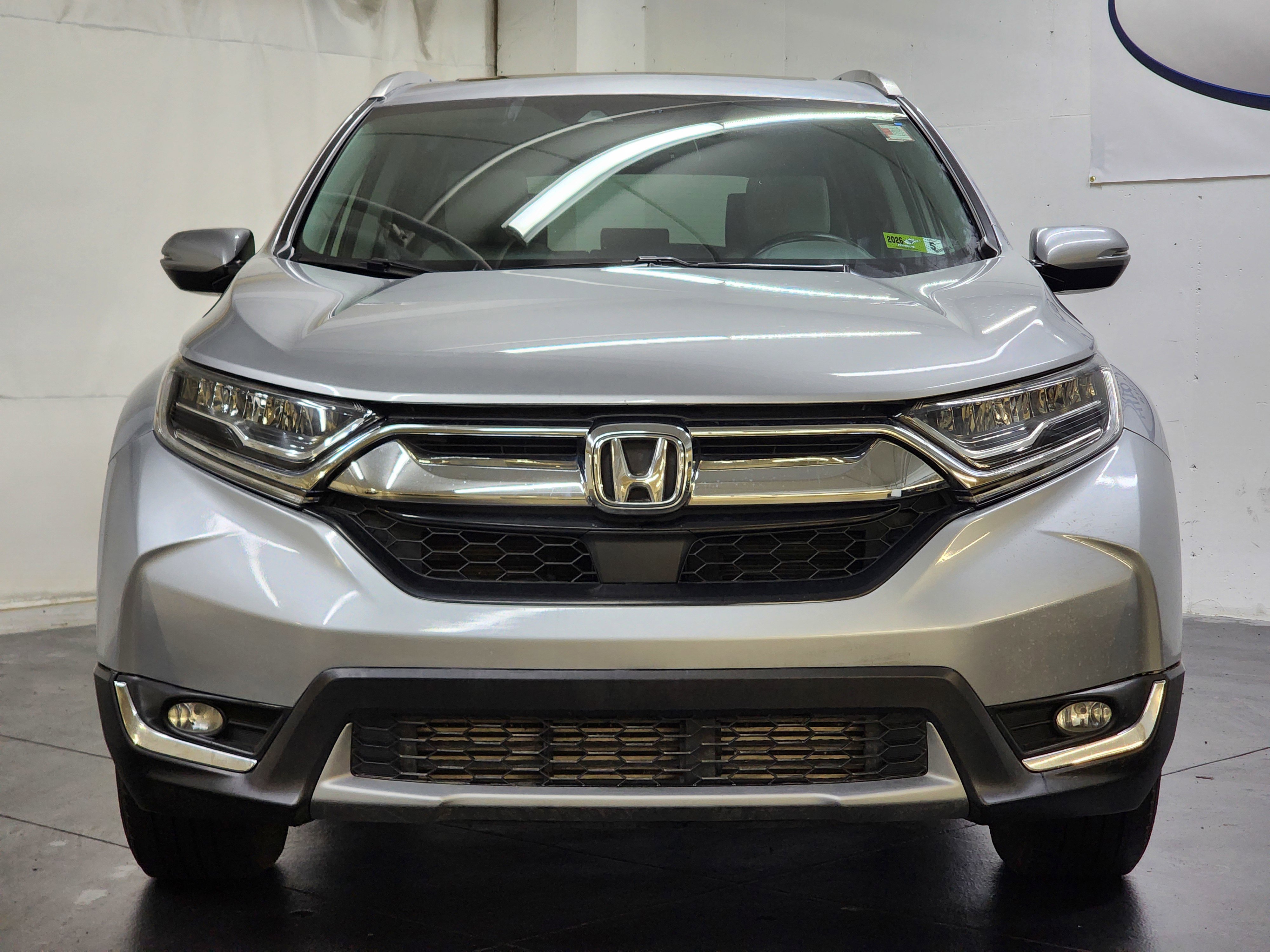 Used 2017 Honda CR-V Touring image 12
