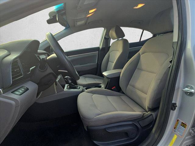 Used 2020 Hyundai Elantra SEL FWD image 14
