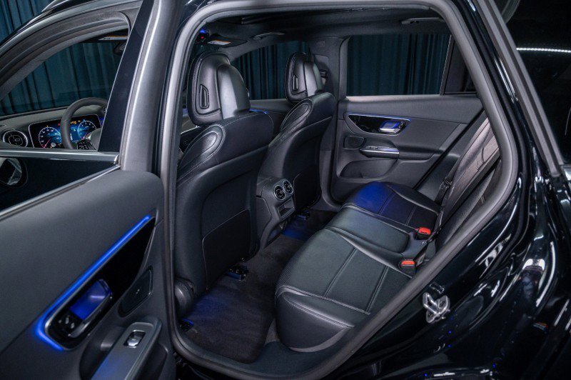Used 2026 Mercedes-Benz GLC 300 image 24