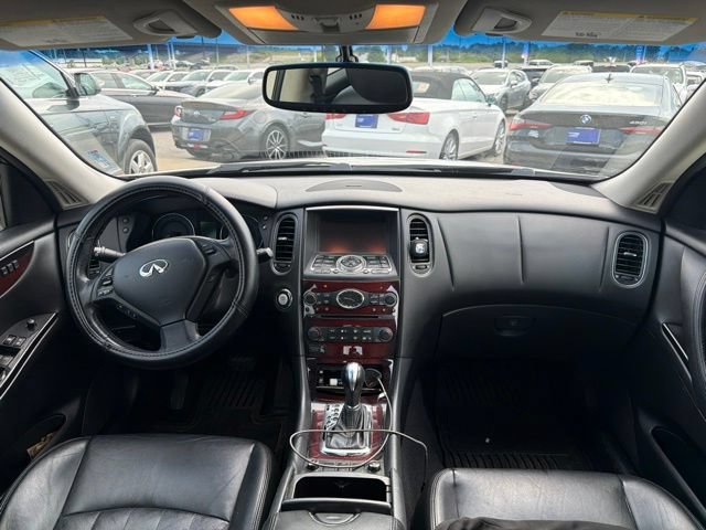 Used 2017 INFINITI QX50 2WD w/ Premium Plus Package image 11