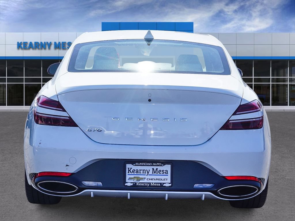 Used 2025 Genesis G70 2.5T RWD image 5