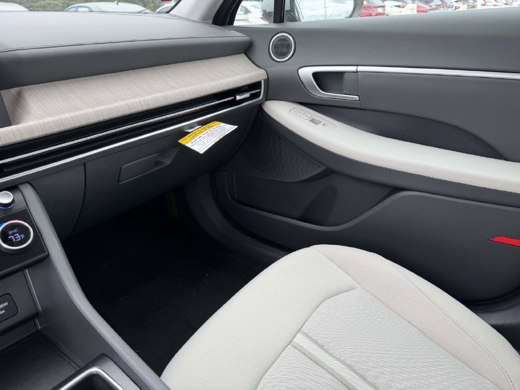 Certified 2026 Hyundai Sonata Blue FWD image 23