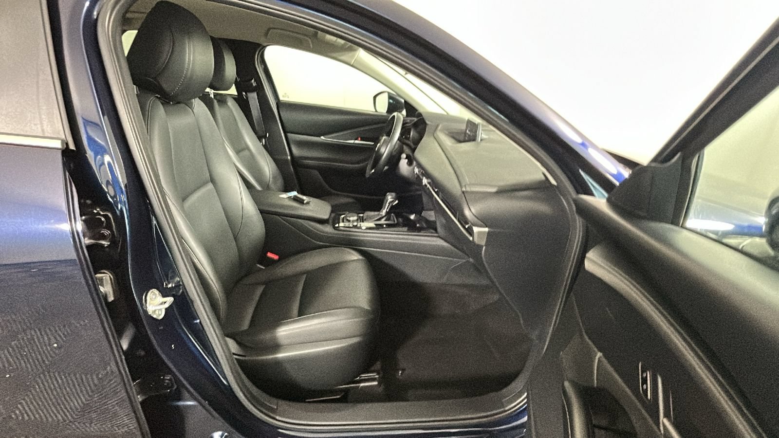 Used 2025 MAZDA CX-30 AWD 2.5 S w/ Select Sport Pkg image 35